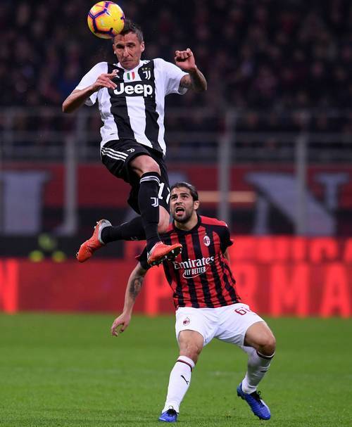 意甲大战 AC米兰与尤文开云互交白卷